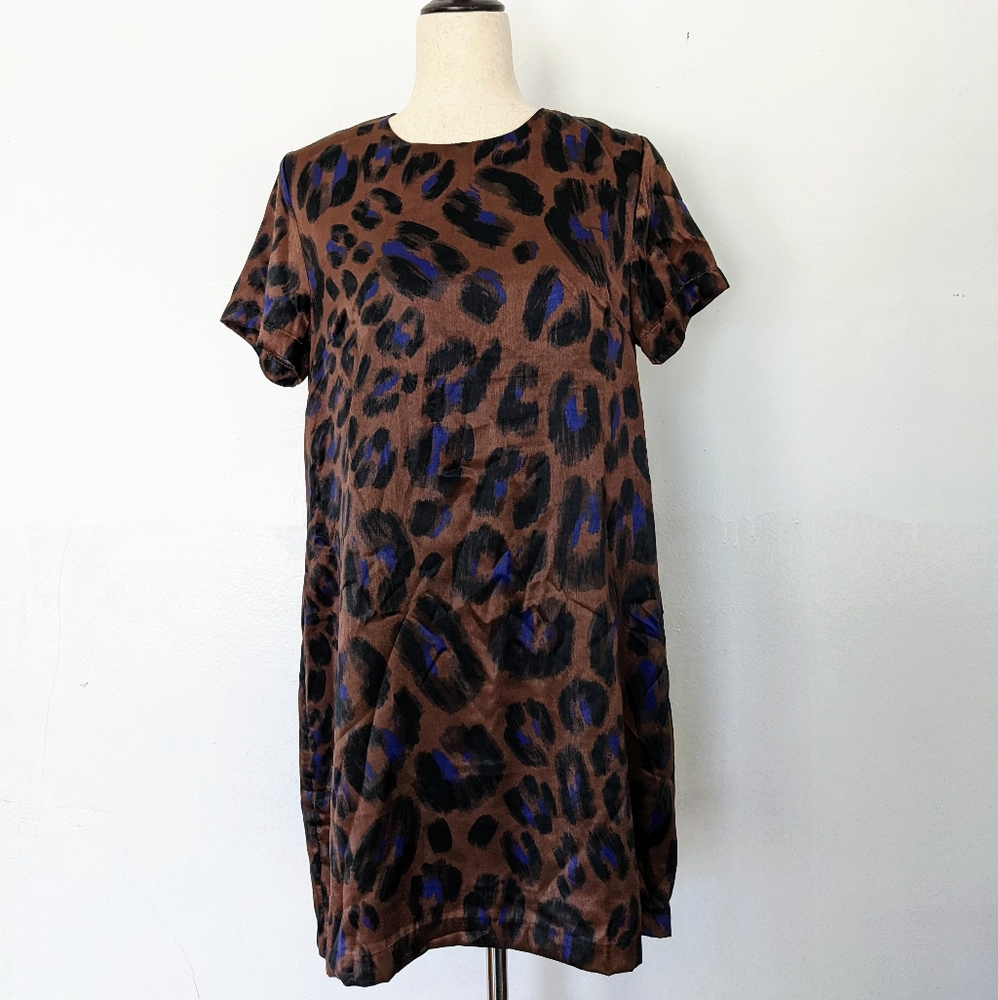 Vici Leopard Print Short Sleeve Dress